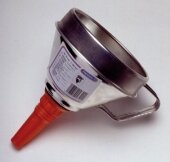 entonnoir tole contenance 1.3 L avec filtre outillages