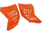 OUIES DE RADIATEUR UFO ORANGE KTM 150 SX 2009-2010