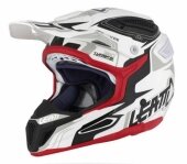 Casque LEATT GPX 5.5 Composite blanc/noir/rouge casques